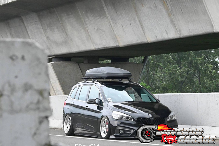 BMW 218i: Mobil Sport Elegan dengan Performa Menawan