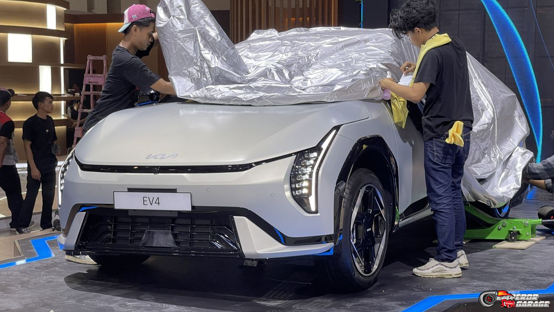 EV4 Meluncur di GIIAS 2025: Kia Siapkan Gebrakan Baru EV