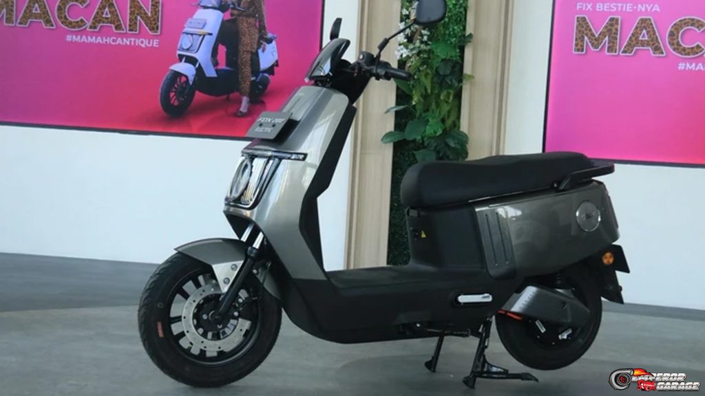 Baru Polytron Fox 200, Spesifikasi & Perjalanan 85 Km