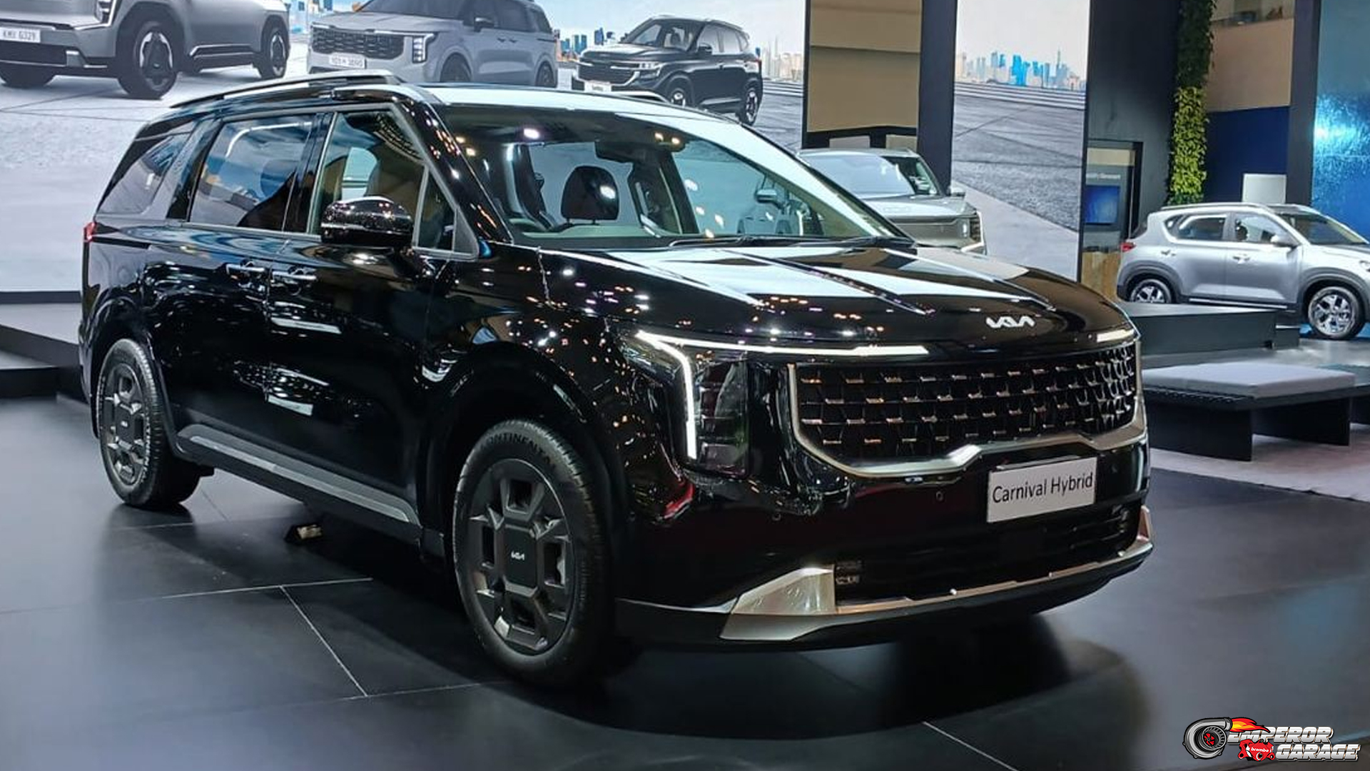 Mobil Kia Carnival HEV dan 4 Keunggulan Performa Mesin Hybrid