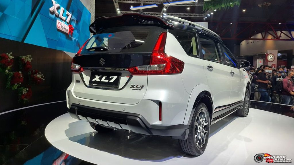 XL7 dari Suzuki: SUV Keluarga yang Nyaman dan Bertenaga