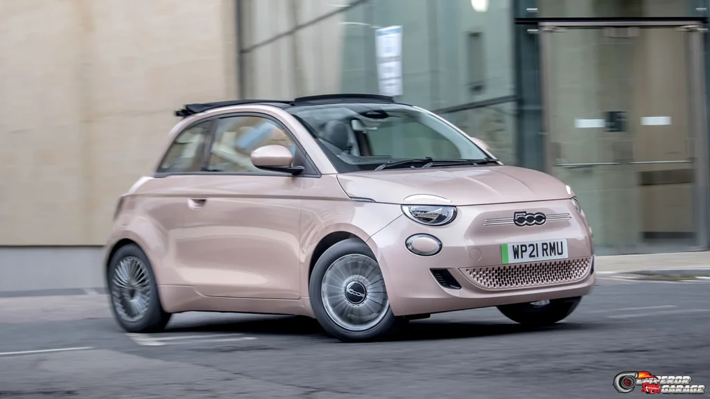 Keunggulan Mobil Fiat 500C yang Membuat Kompetitor Terpesona