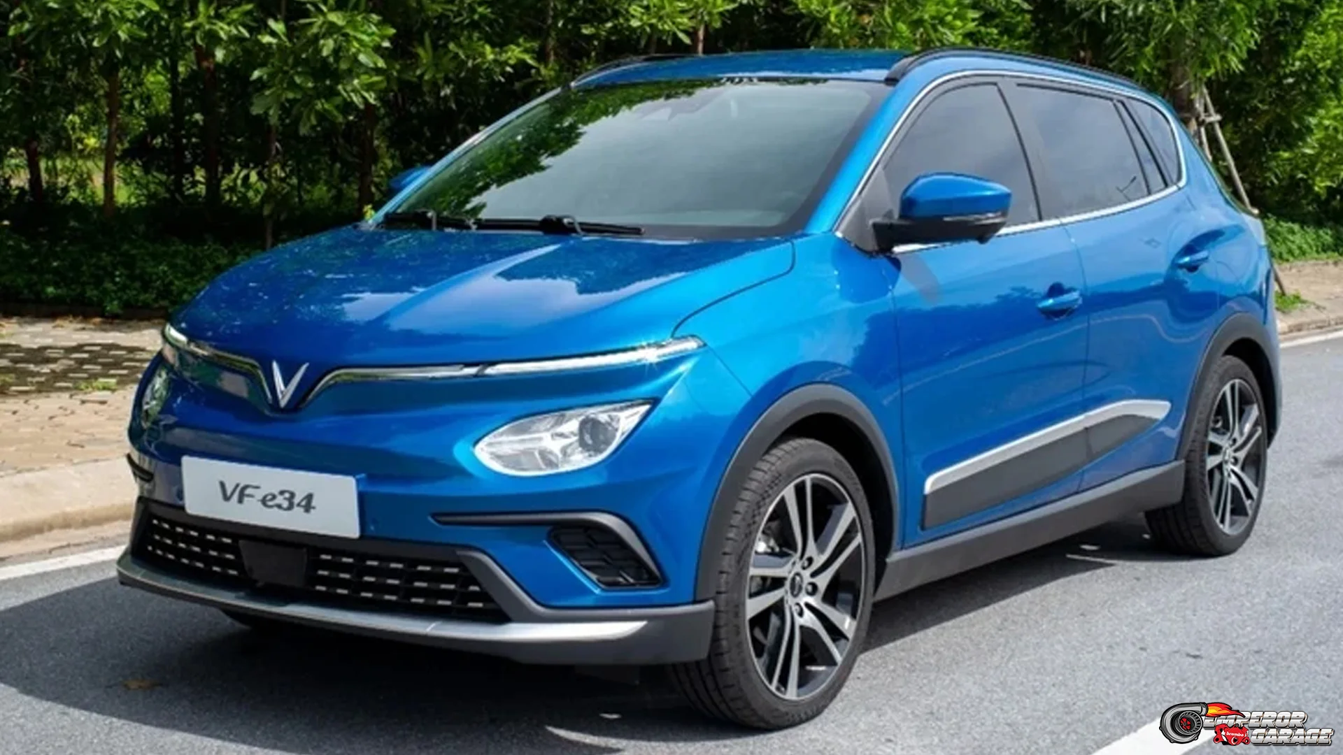 Perbandingan Mobil Vinfast VFe34 dengan Mobil Listrik Lain di Pasar Gila