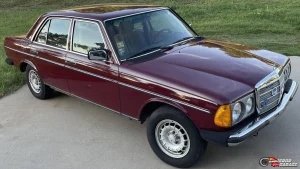 Mercedes E Class 230E Mobil Klasik Dengan Performa Masih Oke