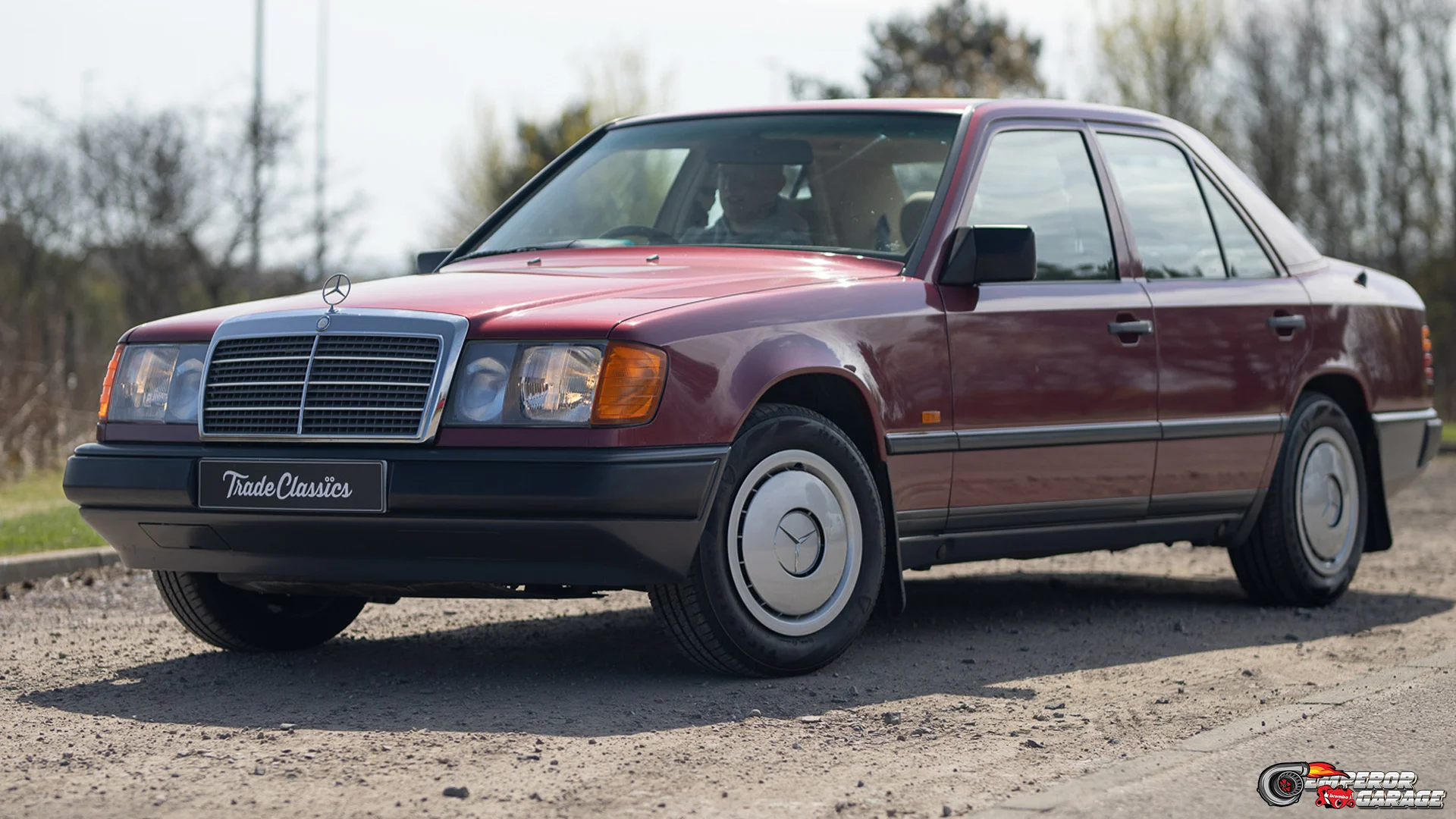 Mercedes E Class 230E Mobil Klasik Dengan Performa Masih Oke